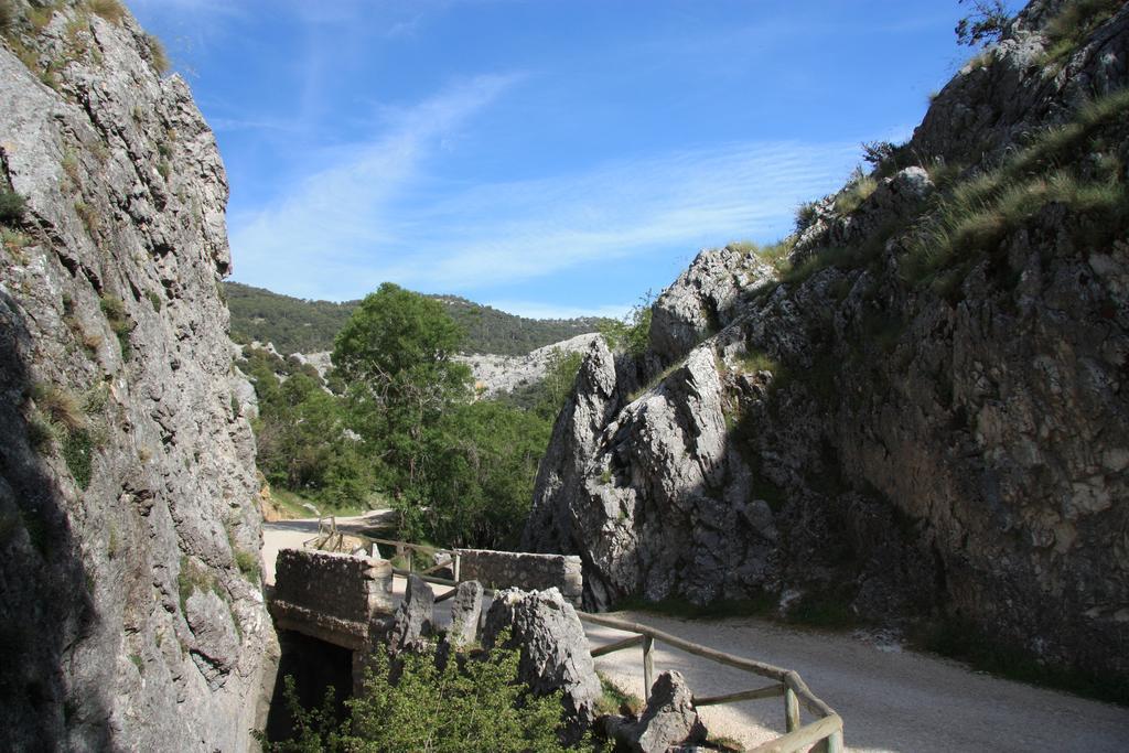Hotel Rural Montana De Cazorla Arroyo Frio Luaran gambar