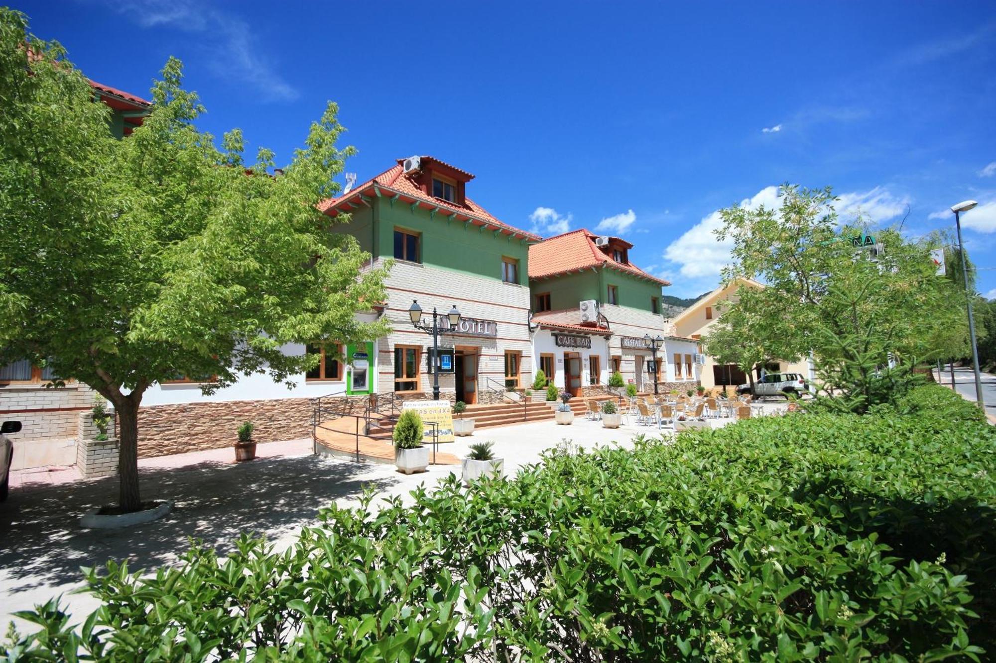 Hotel Rural Montana De Cazorla Arroyo Frio Luaran gambar